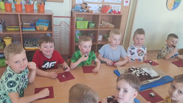 pieczenie ciasta gr. V 04.2025 1